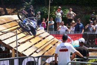 Adrenalina la Red Bull Romaniacs Doi rideri raniti