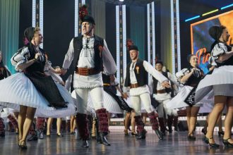 COPILARIA HAI N PASI DE DANS proiect cultural in Sibiu