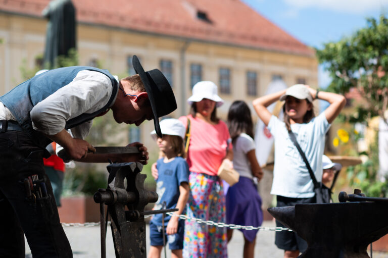 Casa Calfelor prinde viaa meteugari din Europa vin la Sibiu
