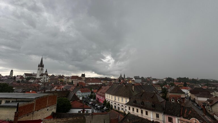 Cod rosu de furtuna la Cisnadie si Rasinari