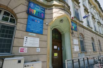 Cum se simt surorile din Rasinari dupa spalare chimica