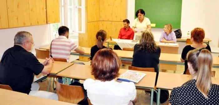 Examenul vietii pentru profesori Peste 1000 de candidati in focuri la Sibiu
