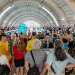 Explozie de energie la Medias Concurs de inot cu peste 100 de copii