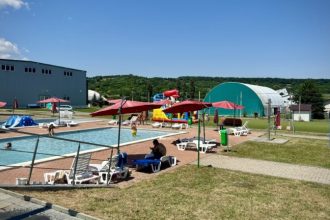 Oficial liber la balaceala in strandul Cisnadie