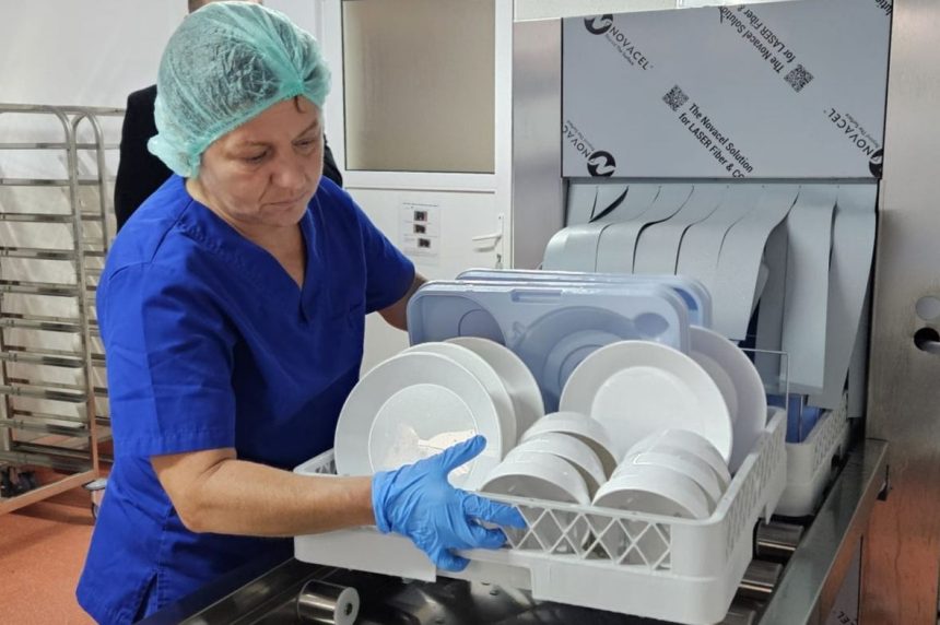 Pacientii primesc hrana mai sigura si mai calda la Spitalul de Pneumoftiziologie Sibiu