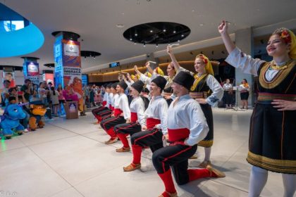 Promenada Mall gazduieste traditii grecesti si romanesti