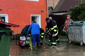 Raurile din judeul Sibiu amenintate de inundatii