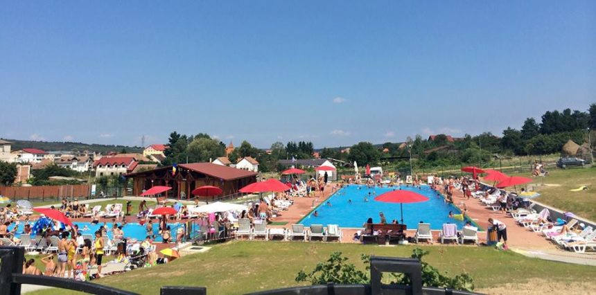 Strandul din Cisnadie se deschide duminica cu noi tarife