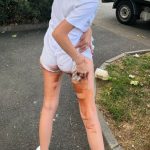 Tanara acoperita de vopsea in centrul Sibiului