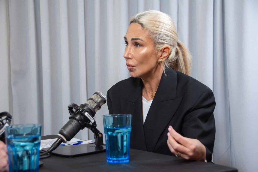 Teatrele si muzeele inchise in weekend Raluca Turcan Sper ca nu e o intentie serioasa