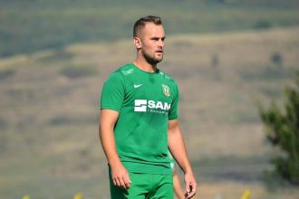 Vointa l a dat afara pe antrenor si aduce un nou nume