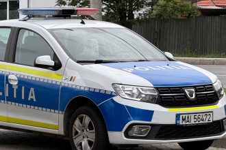 Accident in sensul giratoriu la Sibiu Biciclist lovit de o tanara