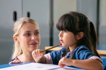 Asistenti maternali cautati la Sibiu pentru suflete mari