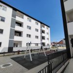 Blocurile problema de pe Tineretului dispar chiriasi se muta in noile locuinte sociale