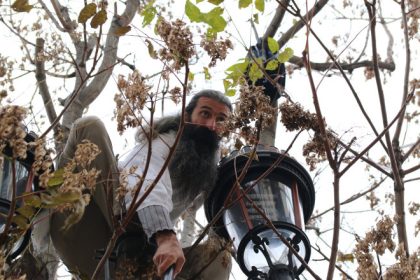 Bresa de securitate la Penitenciarul Rahova Stegarul dac escaladeaza gardul