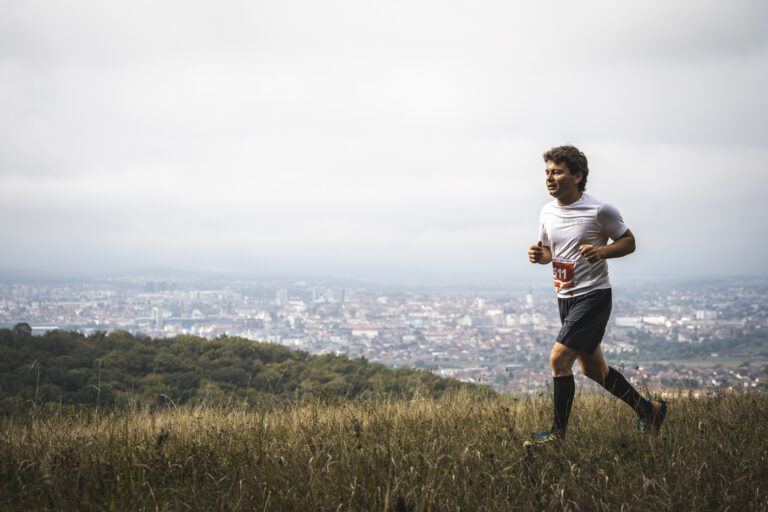 Bucuria alergarii in padur Gusterita Trail Run revine