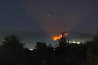 Caban in flacri la Cisnadioara intervin pompierii