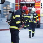 Clipe de groaza pe Vasile Aaron masina incendiata