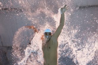 David Popovici medaliat cu aur la 100 metri liber