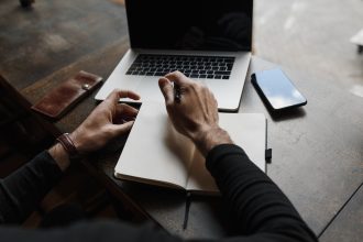 De ce auzi tot mai multi vorbind despre CFD uri