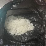 Doi traficanti prinsi cu droguri pe Valea Oltului