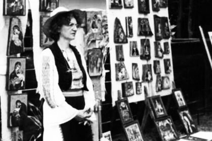 Doliu in arta populara a murit Rodica Berghezan