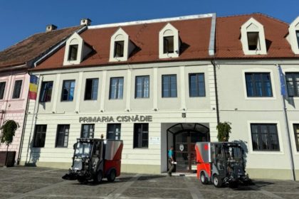 Doua noi utilaje vor curata strazile din Cisnadie