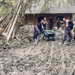 Eroi in uniforma Pompierii sibieni s au intors acasa