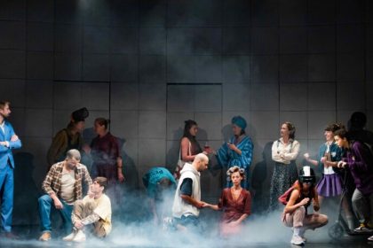 Final de stagiune la Gong spectacol gratuit realitate vs virtual