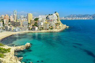 Investitii sigure de ce casele de vanzare Benidorm sunt cautate