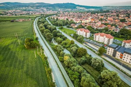 Pistele de biciclete de pe malul Cibinului se extind