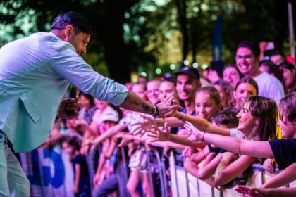 Sibiul de Odinoara festival retro in Parcul Tineretului