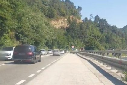 Trafic ingreunat pe Valea Oltului si Transfagarasan