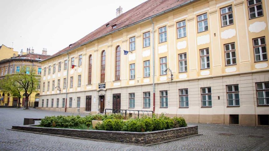 Zece scoli si gradinite din Sibiu fara autorizatie de incendiu