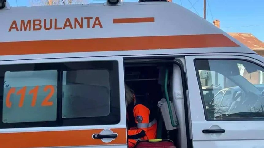 Accidente la Medias si Orlat pieton si motociclist raniti