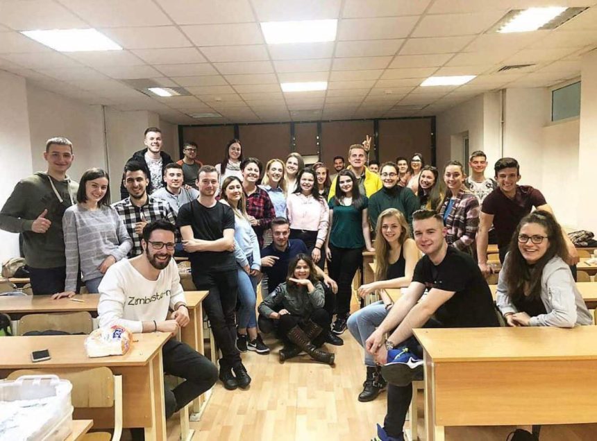 Admitere surprinzatoare la Sibiu mii de tineri aleg ULBS