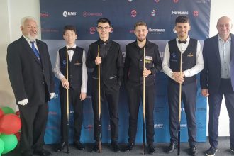 Arbitru international a deschis club de snooker in Sibiu