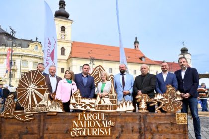 Atmosfera de sarbatoare in Sibiu Targ de Ecoturism