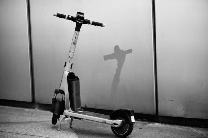 Barbat in coma dupa o cadere cu trotineta in Medias