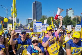 Boicotul profesorilor de la Sibiu s a suspendat provizoriu