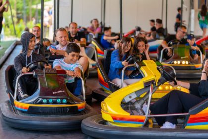 Brambura Park Distractie pe Valea Avrigului Petreceri si excursii