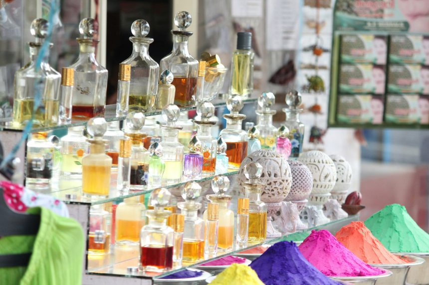 Ce fac diferit parfumierii din lumea araba