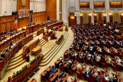 Circ total in Parlament replici dure si jigniri