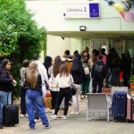 Cozi si emoii la cazrile in caminele din Sibiu