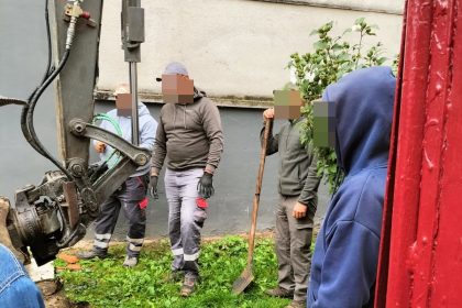 Doi vecini se cearta pe un terren in Turnisor