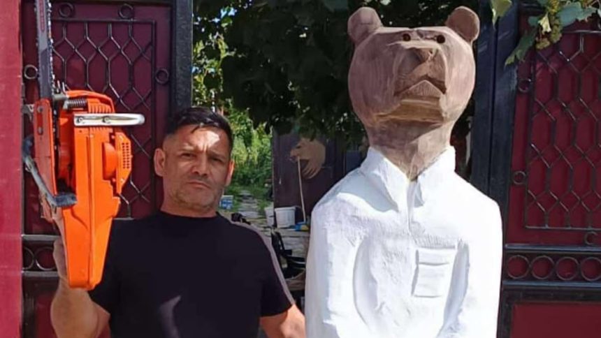 Dragos sculptorul din Miercurea Sibiului cu drujba