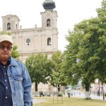 Dumbraveni orasul cu biserica ce ascunde inima preotului