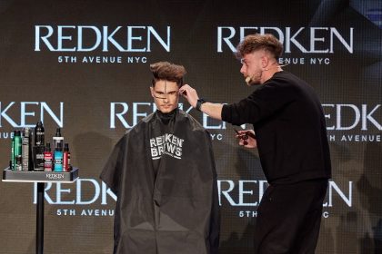 Frizerie de la zero cu practica aplicata si ghidare profesionala