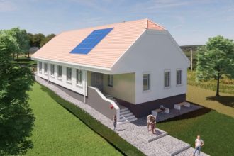 Gradinita moderna cu fotovoltaice si loc de joaca in Sibiu