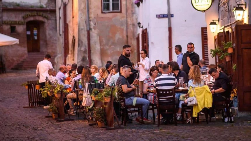 Guvernul pregateste o lovitura pentru HoReCa TVA 21 din 2026